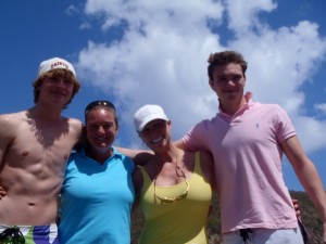 Family onboard Pacific Wave completing their PADI Open Water Certification