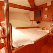SY Pacific Wave Master Suite Double Bed to Starboard