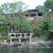 Moonhole Bequia the Grenadines